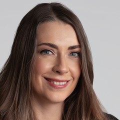 Алина Сафронова